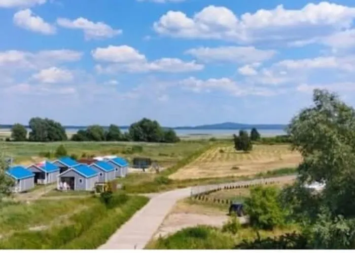 U Kapitana شاليه *